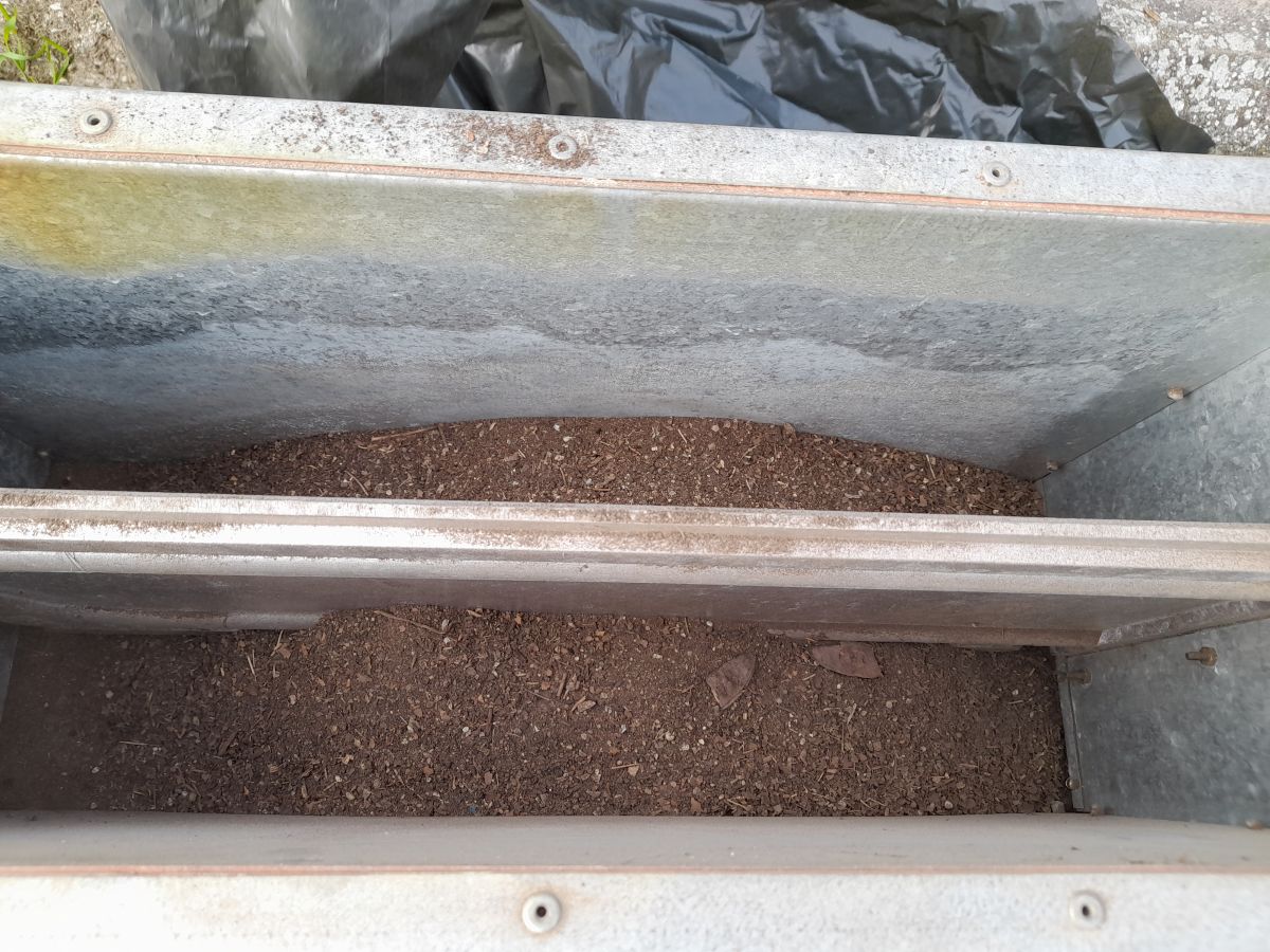 Το υπόστρωμα πριν τη θερμική αποστείρωση