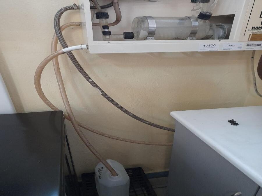 Συλλογή απεσταγμένου νερού